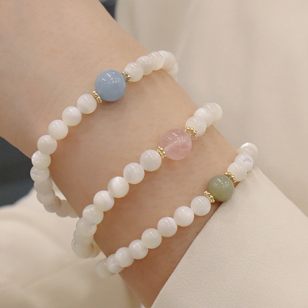 Natural white mother-of-pearl bracelet