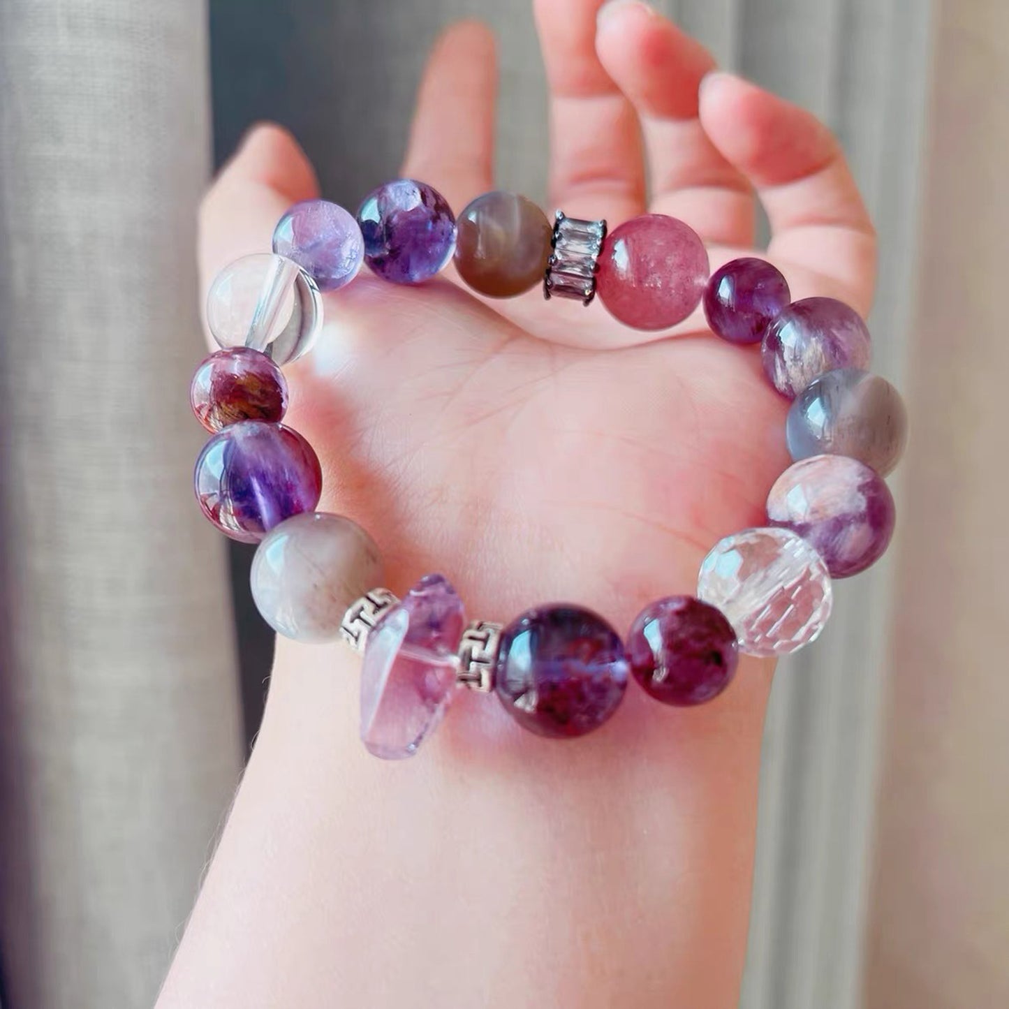 Staggered Irregularly Amethyst Bracelet