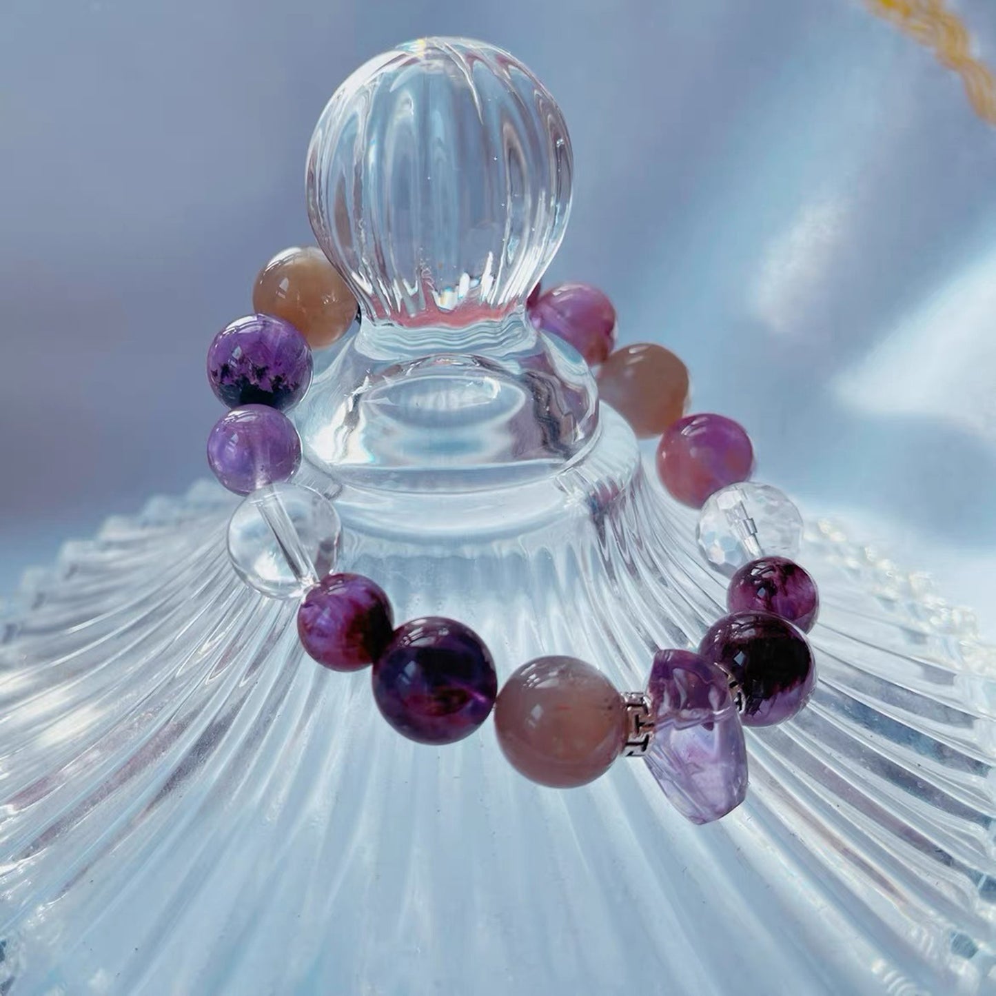 Staggered Irregularly Amethyst Bracelet