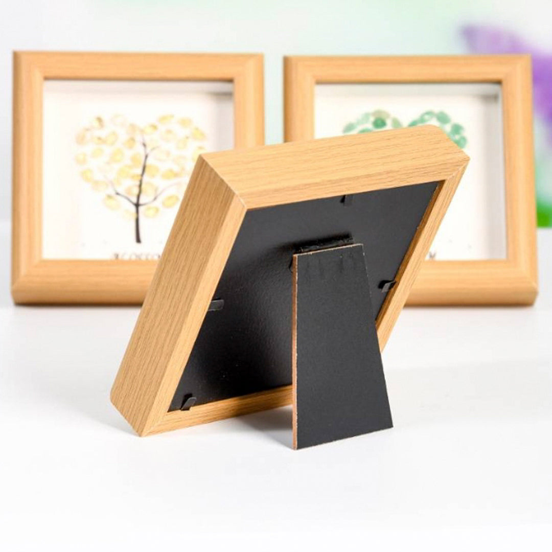 Crystal Stones With Hearts Decorate The Picture Frame
